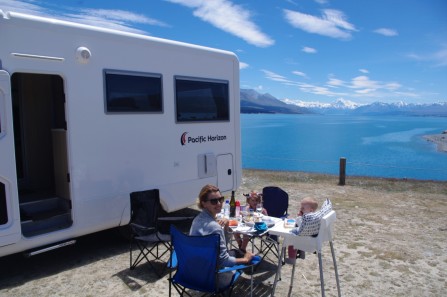 Family feast at Lake Pukaki