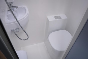 Toilet & Hand basin